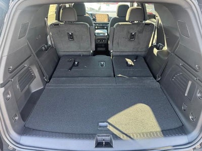 2027 Chevrolet Traverse LT w/1LT