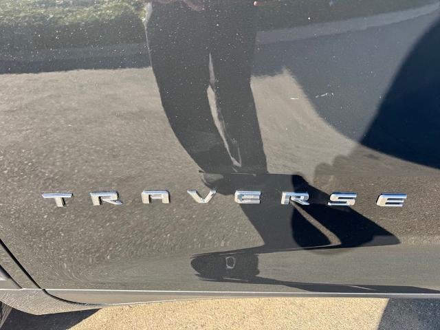 2027 Chevrolet Traverse LT w/1LT