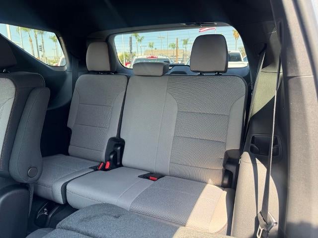 2027 Chevrolet Traverse LT w/1LT