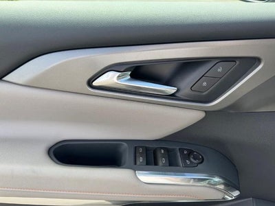2027 Chevrolet Traverse LT w/1LT