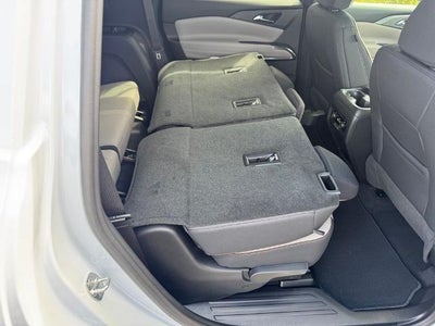 2027 Chevrolet Traverse LT w/1LT