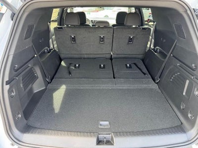 2027 Chevrolet Traverse LT w/1LT