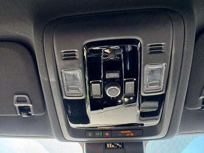 2026 Chevrolet Suburban 4WD LT