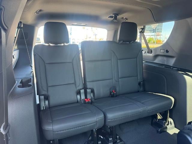 2026 Chevrolet Suburban 4WD LT