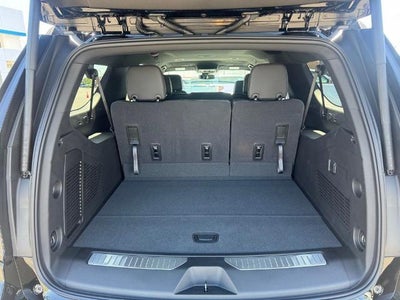 2026 Chevrolet Suburban 4WD RST