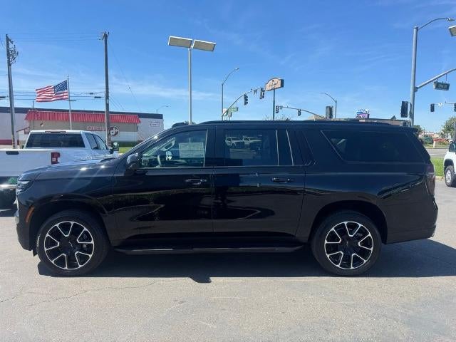 2026 Chevrolet Suburban 4WD RST
