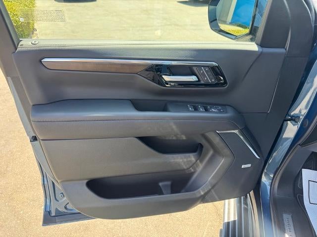2026 Chevrolet Suburban 4WD High Country