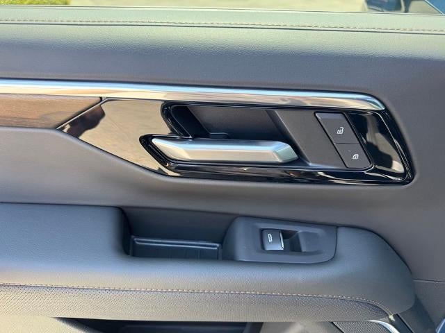 2026 Chevrolet Suburban 4WD High Country