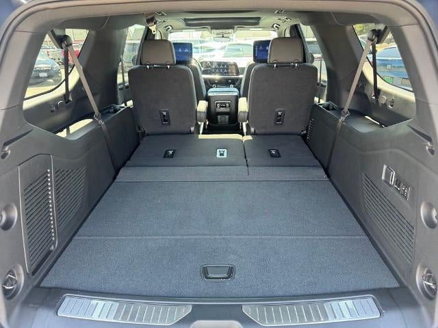 2026 Chevrolet Suburban 4WD High Country