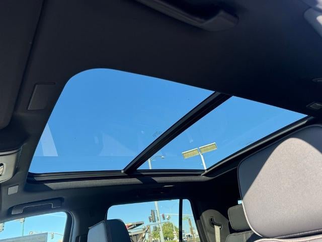 2026 Chevrolet Tahoe 4WD RST