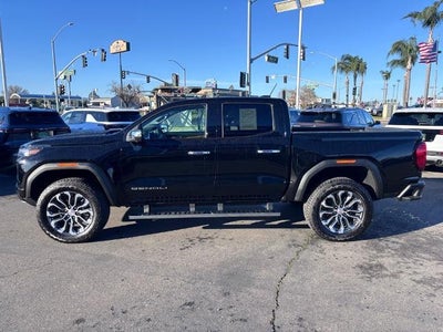 2025 GMC Canyon Denali