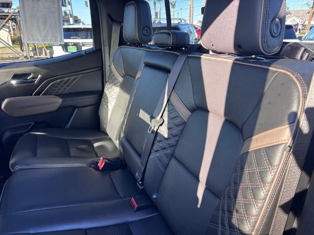 2025 GMC Canyon Denali