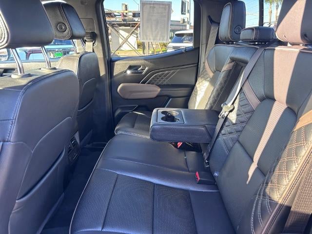 2025 GMC Canyon Denali