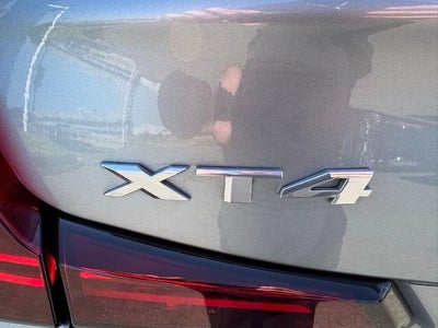 2025 Cadillac XT4 Premium Luxury