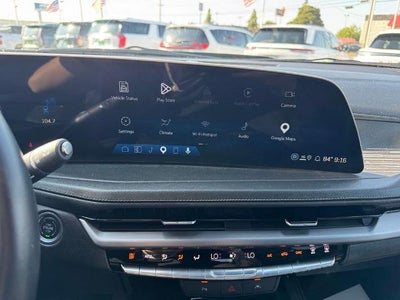 2025 Cadillac XT4 Premium Luxury