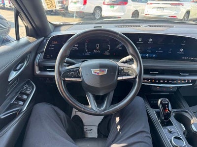 2025 Cadillac XT4 Premium Luxury