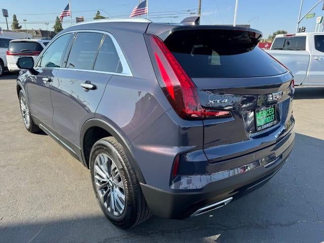 2025 Cadillac XT4 Premium Luxury