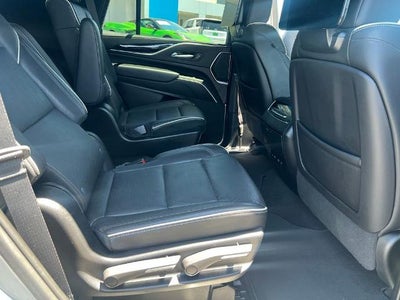 2023 Cadillac Escalade Sport