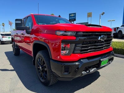 2025 Chevrolet Silverado 2500 HD Crew Cab Standard Box 4-Wheel Drive Custom