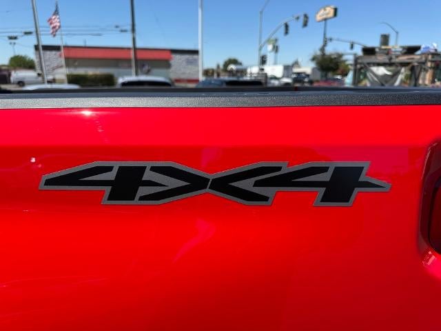 2025 Chevrolet Silverado 2500 HD Crew Cab Standard Box 4-Wheel Drive Custom