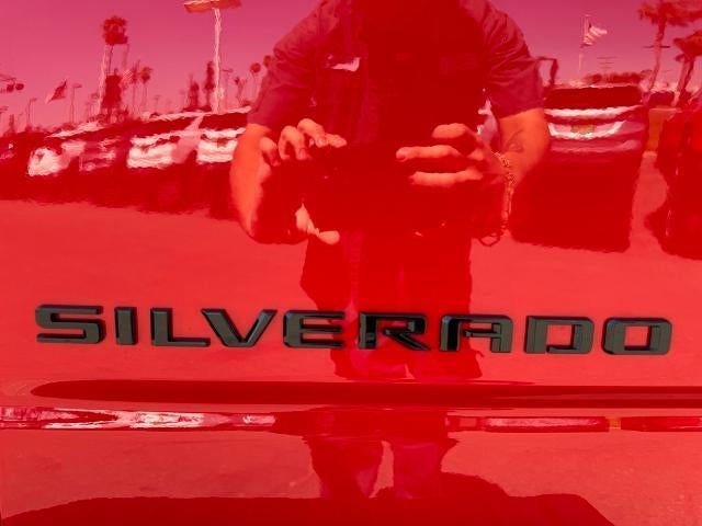 2025 Chevrolet Silverado 2500 HD Crew Cab Standard Box 4-Wheel Drive Custom