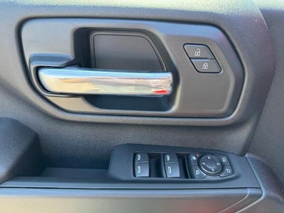 2025 Chevrolet Silverado 2500 HD Crew Cab Standard Box 4-Wheel Drive Custom