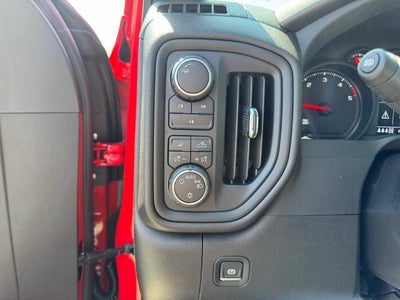 2025 Chevrolet Silverado 2500 HD Crew Cab Standard Box 4-Wheel Drive Custom