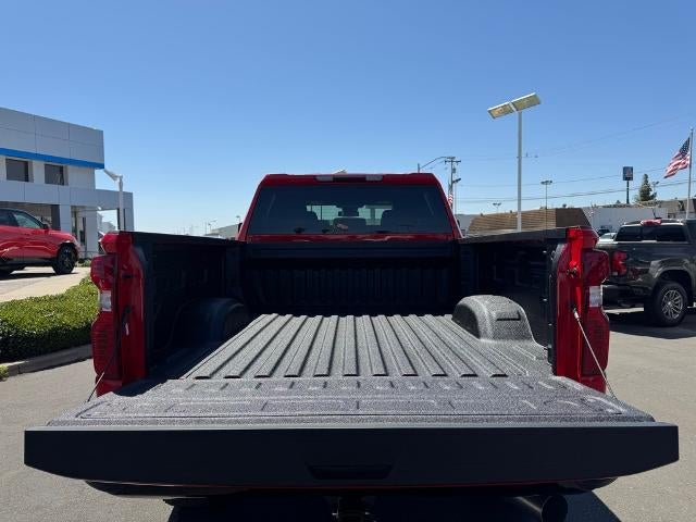 2025 Chevrolet Silverado 2500 HD Crew Cab Standard Box 4-Wheel Drive Custom