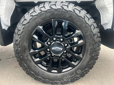 2026 Chevrolet Silverado 2500 HD Crew Cab Standard Box 4-Wheel Drive LT