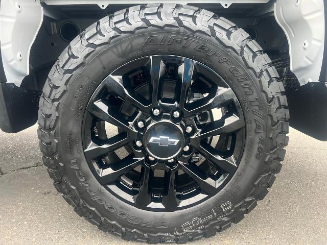 2026 Chevrolet Silverado 2500 HD Crew Cab Standard Box 4-Wheel Drive LT