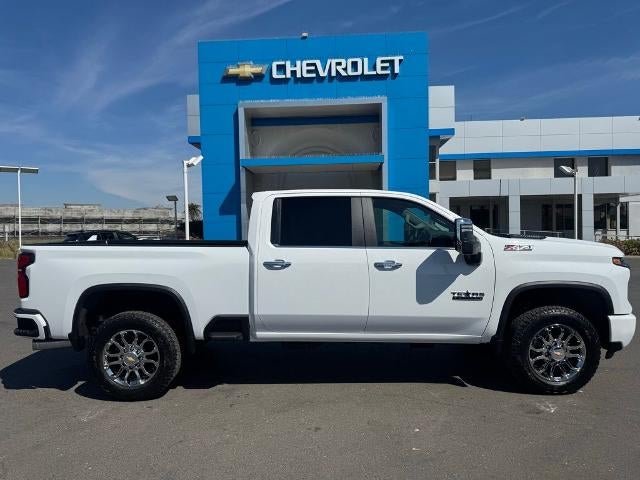 2026 Chevrolet Silverado 2500 HD Crew Cab Standard Box 4-Wheel Drive LT