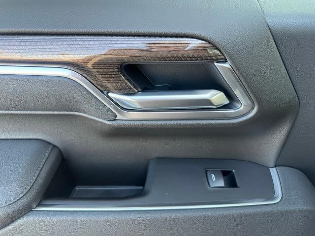 2026 Chevrolet Silverado 1500 Crew Cab Short Box 2-Wheel Drive RST