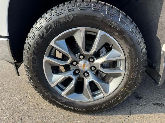 2026 Chevrolet Silverado 1500 Crew Cab Short Box 4-Wheel Drive LT 1LT