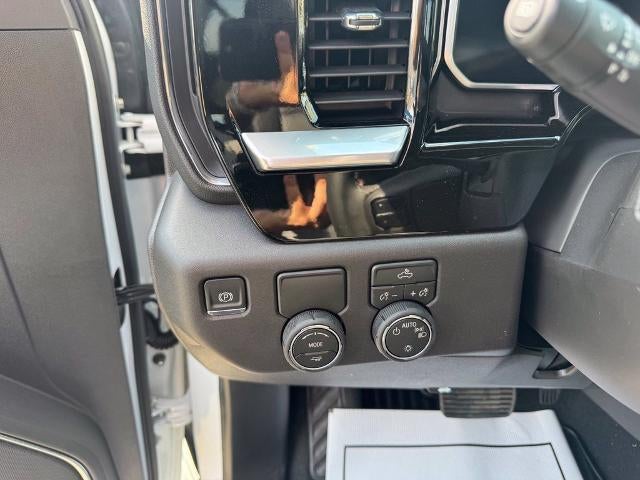 2026 Chevrolet Silverado 1500 Crew Cab Short Box 2-Wheel Drive LT