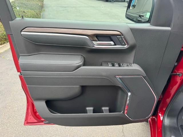 2026 Chevrolet Silverado 1500 Crew Cab Short Box 2-Wheel Drive RST