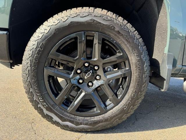 2026 Chevrolet Silverado 1500 Crew Cab Short Box 4-Wheel Drive Custom Trail Boss