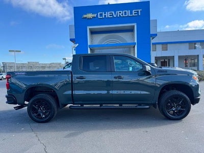 2026 Chevrolet Silverado 1500 Crew Cab Short Box 4-Wheel Drive Custom Trail Boss