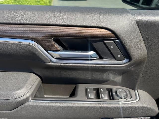 2026 Chevrolet Silverado 1500 Crew Cab Short Box 4-Wheel Drive LT 2FL