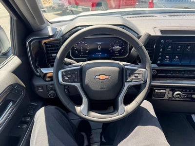 2026 Chevrolet Silverado 1500 Crew Cab Short Box 4-Wheel Drive LT 2FL