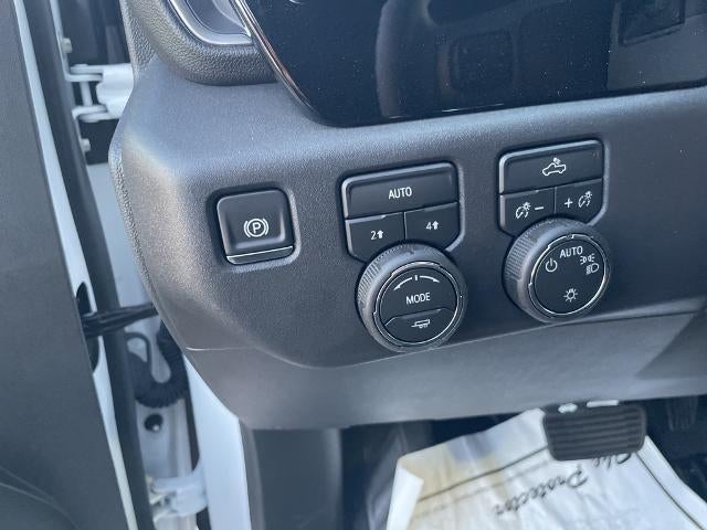 2026 Chevrolet Silverado 1500 Crew Cab Short Box 4-Wheel Drive LT 1LT