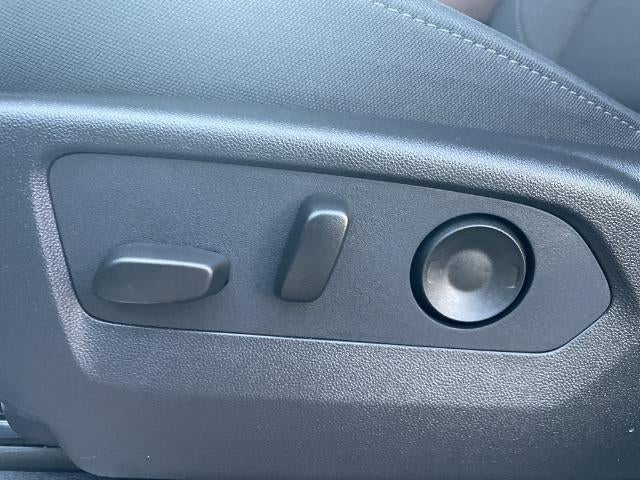 2026 Chevrolet Silverado 1500 Crew Cab Short Box 4-Wheel Drive LT 1LT