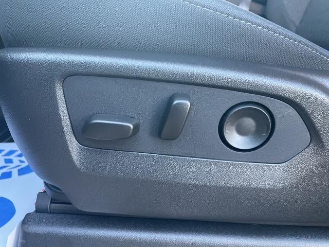 2026 Chevrolet Silverado 1500 Crew Cab Short Box 4-Wheel Drive LT 1LT