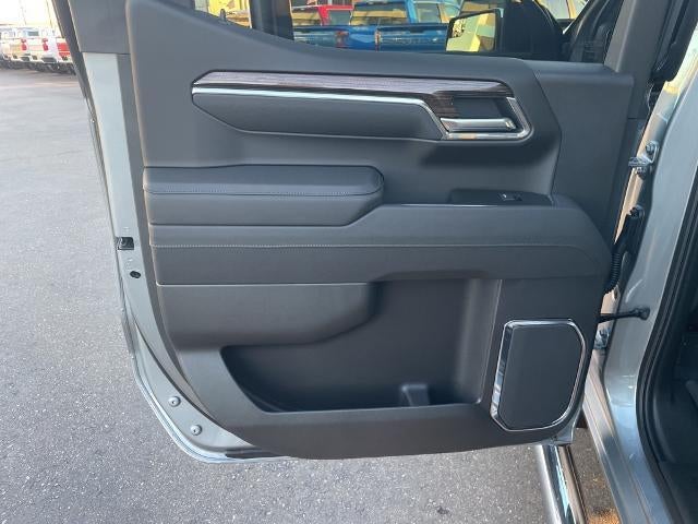 2026 Chevrolet Silverado 1500 Crew Cab Short Box 4-Wheel Drive LT 1LT