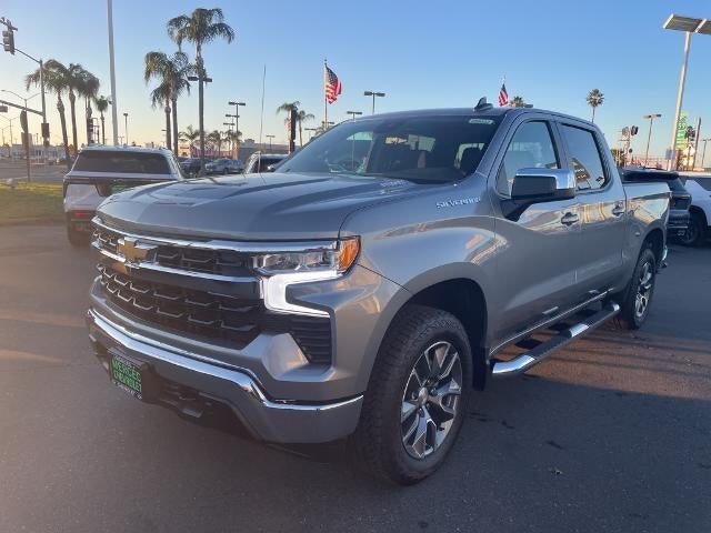 2026 Chevrolet Silverado 1500 Crew Cab Short Box 4-Wheel Drive LT 1LT