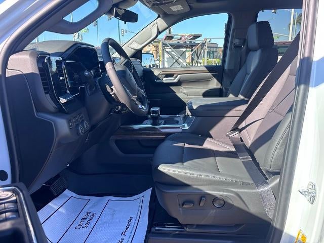 2026 Chevrolet Silverado 1500 Crew Cab Short Box 4-Wheel Drive RST