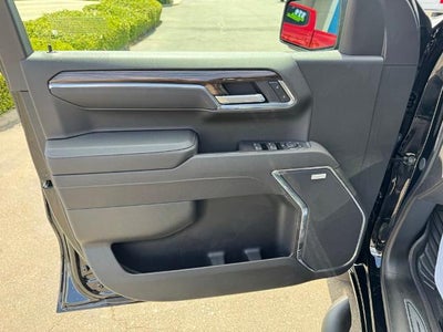 2026 Chevrolet Silverado 1500 Crew Cab Short Box 4-Wheel Drive RST