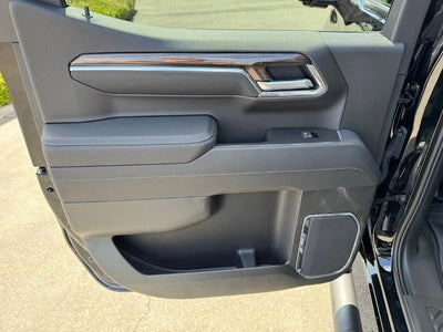 2026 Chevrolet Silverado 1500 Crew Cab Short Box 4-Wheel Drive RST