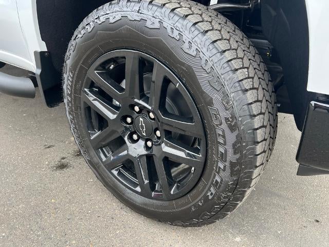 2026 Chevrolet Silverado 1500 Crew Cab Short Box 4-Wheel Drive LT Trail Boss