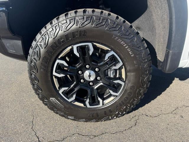 2026 Chevrolet Silverado 1500 Crew Cab Short Box 4-Wheel Drive ZR2