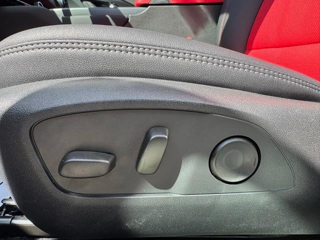 2025 Chevrolet Equinox EV 4dr RS